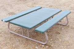 B-751  Lifetime Picnic Table