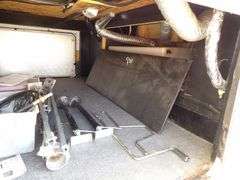 B-930  2001 Prowler 315X Travel Trailer