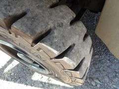 B-750 Crown CG70S-7 LP Lift Truck