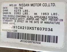 B-339  1995 Nissan Maxima