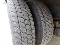 B-765  2005 Freightliner Reefer Truck