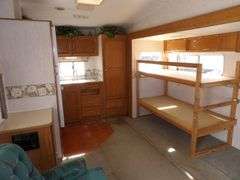 B-930  2001 Prowler 315X Travel Trailer