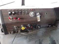 B-801 1974 Kenworth Cabover Truck