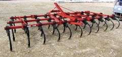 B-257  Case International Vibra Shank Cultivator