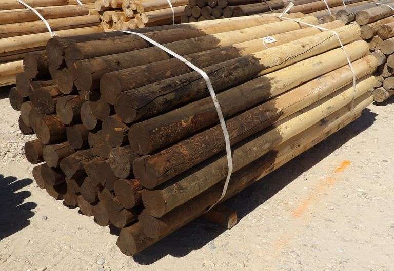 M-268 Round Fence Posts (50)