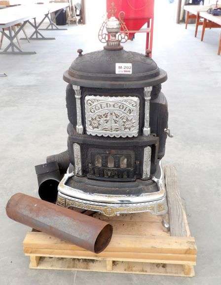 M-202  Gold Coin Parlor Stove