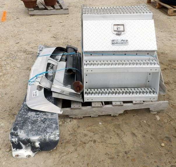 M-152  Aluminum Semi Step