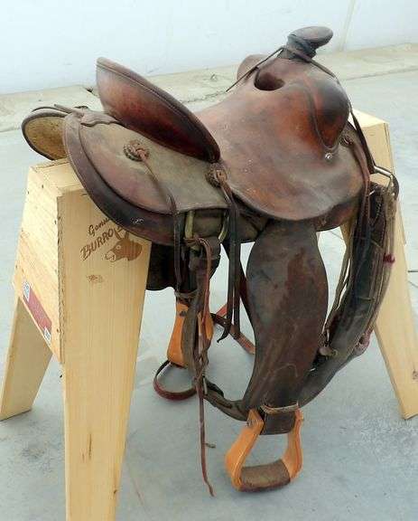 M-222 Riding Saddle