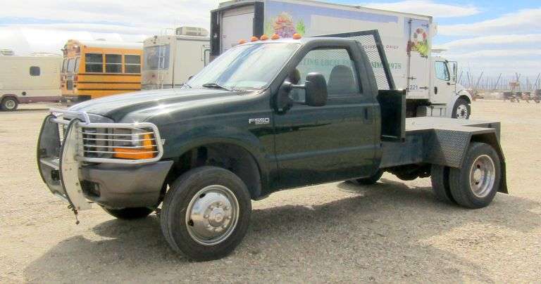 M-103 1999 Ford F-550 Flatbed Dually Pickup