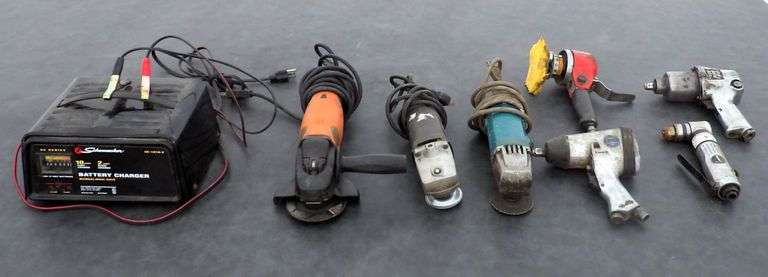 M-200  Power Tools & Battery Charger