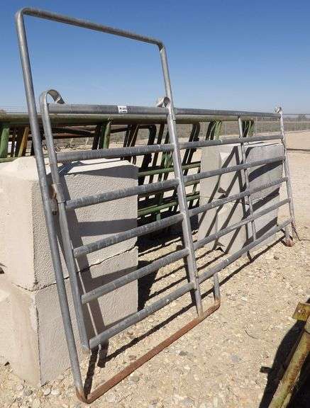 M-260  12' Bow Gate Panel