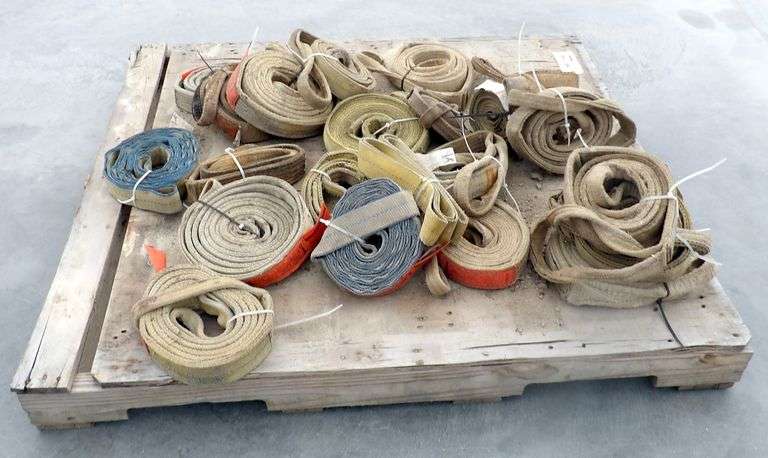 M-154  Lifting Straps