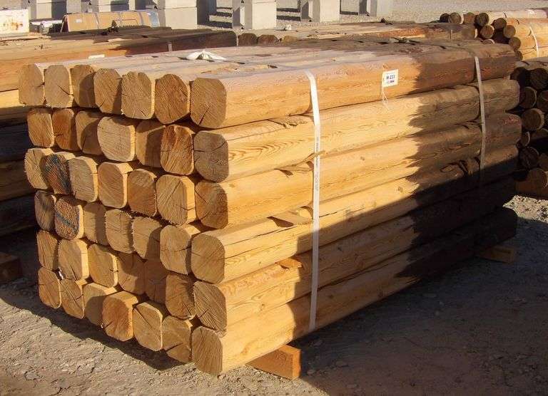 M-233 Wooden Fence Posts (42)