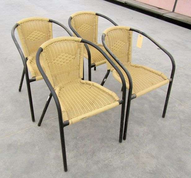 M-314  Patio Chairs (4)