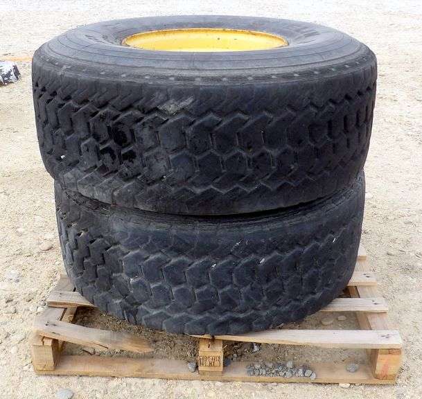 M-136  Tires + Wheels (2)