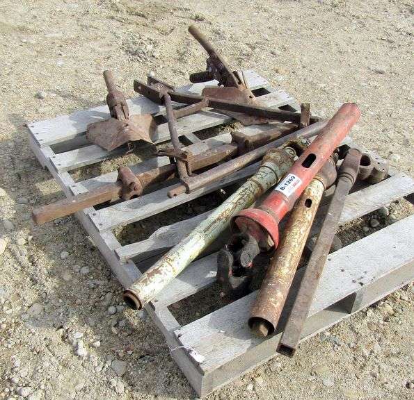 B-1269  Ripper & PTO Shafts