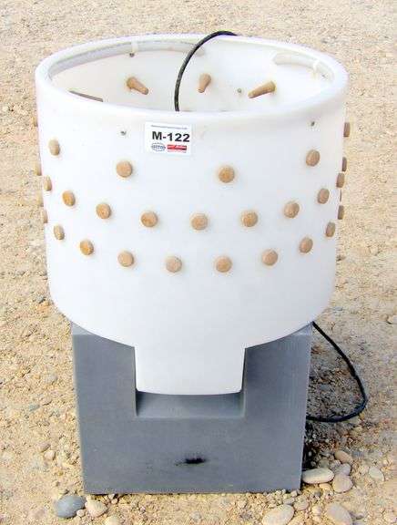 M-122  Turkey Plucker