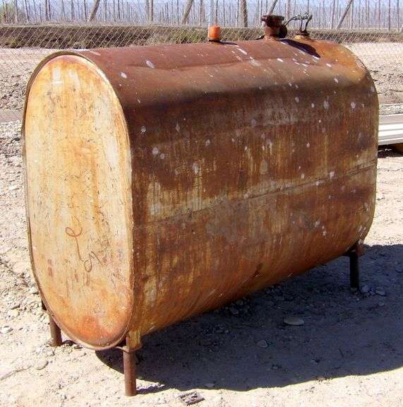 M-252  Standing Fuel Tank