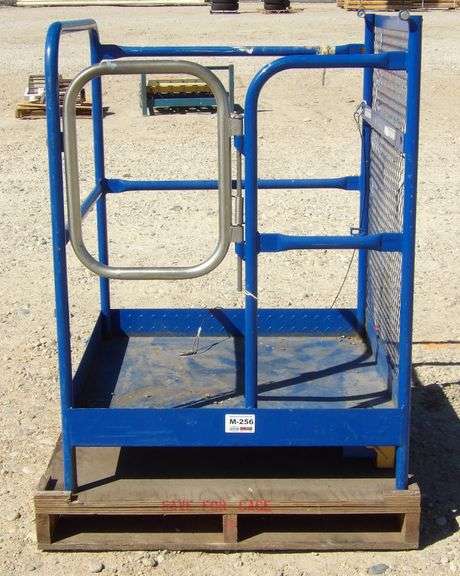M-256  Forklift Man Basket