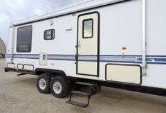 M-309  1994 Travel Supreme Travel Trailer