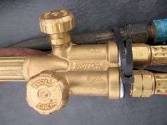 B-1279  Oxygen / Acetylene Hoses + Gauges