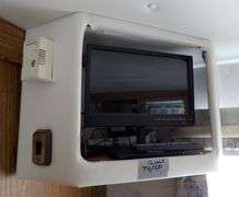 M-130 1996 Airstream Cutter Motor Coach