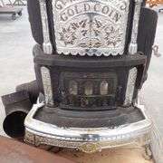M-202  Gold Coin Parlor Stove