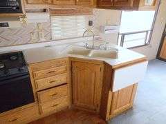 M-309  1994 Travel Supreme Travel Trailer