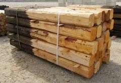 M-172  Wooden Fence Posts (25)