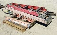 M-297  Fiberglass Ladders (4)