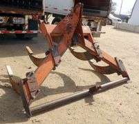 B-1292  3-Point Ripper