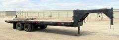 M-104  1991 Flatbed Gooseneck Trailer