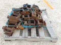 M-143  Trailer Ratchet Tie Downs