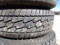 M-279 Tires & Wheels (4)