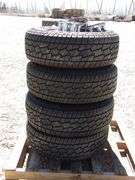 M-279 Tires & Wheels (4)