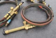 B-1279  Oxygen / Acetylene Hoses + Gauges