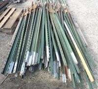 B-1107  Pallet of T-Posts