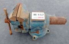 M-157  Bench Vise 5"