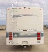 M-130 1996 Airstream Cutter Motor Coach