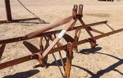 M-303  Ferguson 3-Point Toolbar Cultivator