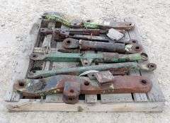 M-142  Lift Arms + Top Links