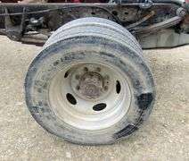 B-1234  2000 Ford F-550 Cab & Chassis 4WD Pickup