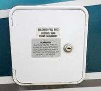 M-130 1996 Airstream Cutter Motor Coach