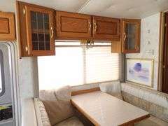 M-130 1996 Airstream Cutter Motor Coach