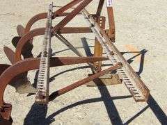 M-303  Ferguson 3-Point Toolbar Cultivator
