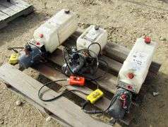 B-1276 Hydraulic Pumps (3)