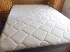 M-309  1994 Travel Supreme Travel Trailer