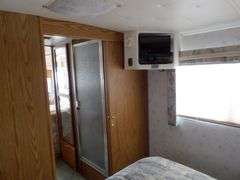 M-130 1996 Airstream Cutter Motor Coach