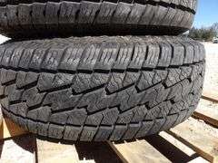 M-279 Tires & Wheels (4)