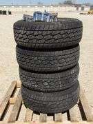M-279 Tires & Wheels (4)